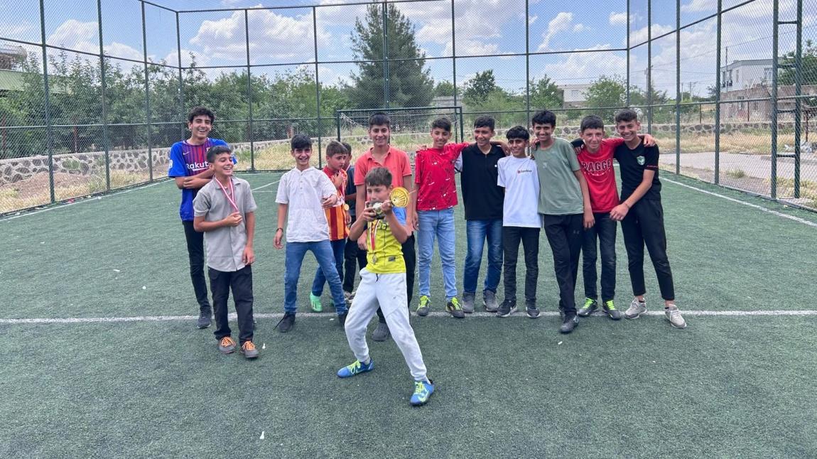 Okulumuzda sınıflar arası futbol turnuvası 